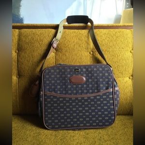 LARK LUGGAGE Co. Vtg Tapestry Weekender Travel Bag Carry on Suitcase 1980s